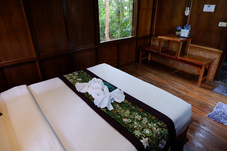 Bedroom 3, Khao Sok Nature Resort, Phanom