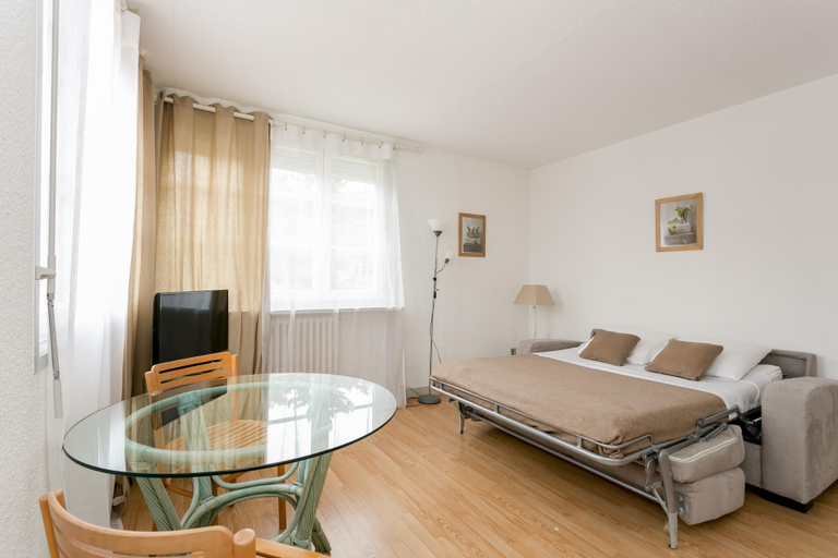 Bedroom 2, Furnished Apartments Les Josephines, Hauts-de-Seine