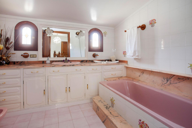 Bathroom 4, ROSES, Baleares