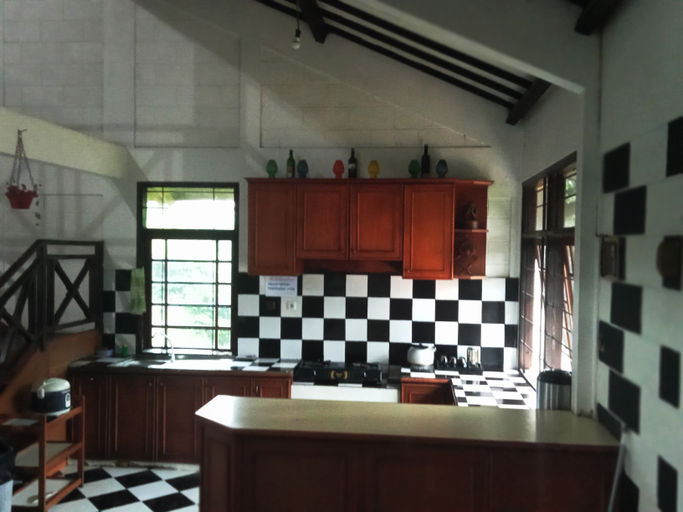 Others 5, Villa Manis Lembang 4BR 16-Persons, Bandung