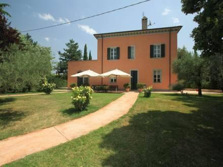 Villa Paolotti by Interhome, Perugia