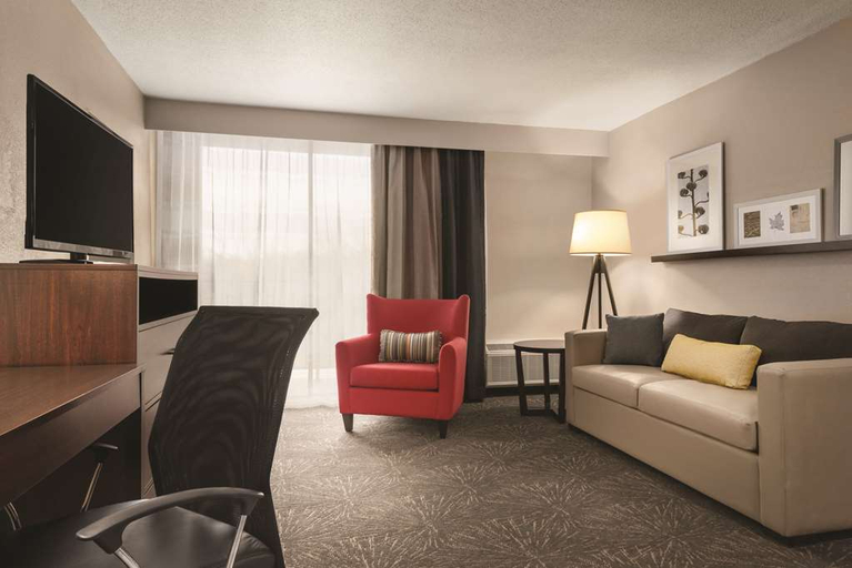 Bedroom 3, Country Inn & Suites by Radisson, Erlanger - CS, Kenton