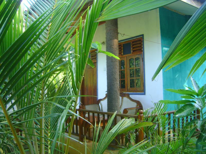 Others 3, Gems Garden Guest House, Tangalle
