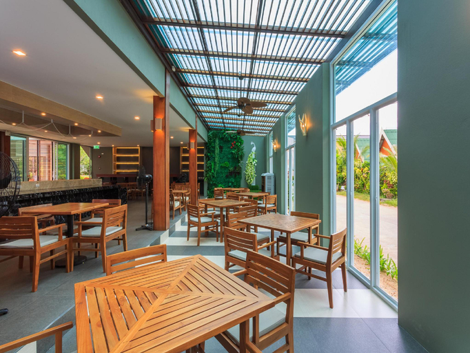 Food & Drinks 5, Khao Lak Forest Resort, Takua Pa