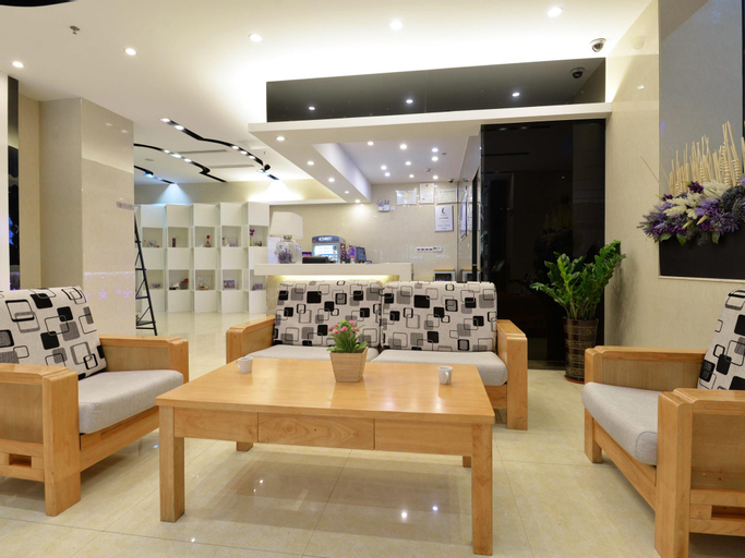 Public Area 17