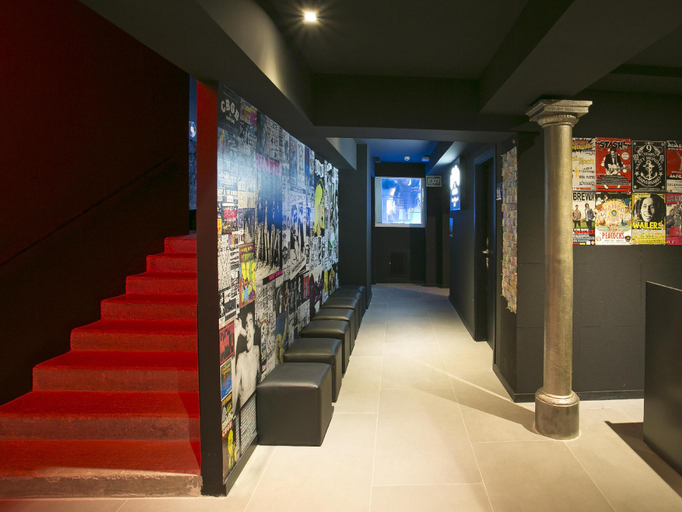 Public Area 2, Sant Jordi Hostels Rock Palace, Barcelona