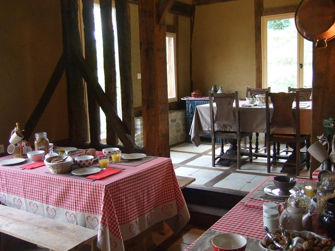 Others 5, Les Chambres de Pontfol, Calvados