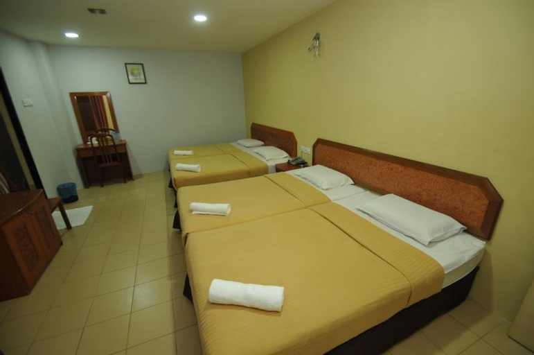 Bedroom 3, I-Winton Hotel, Temerloh