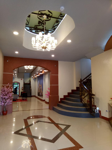 Public Area 2, Elizabeth Hotel - Naga, Pili