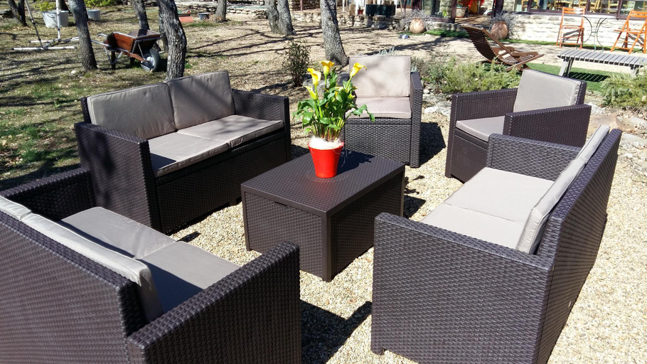 Food & Drinks, Mas Val-Chênaie, Vaucluse