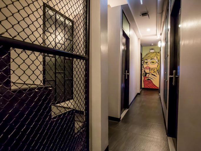 Public Area, Jellybean The Blocks Hostel Sukhumvit 10, Khlong Toey