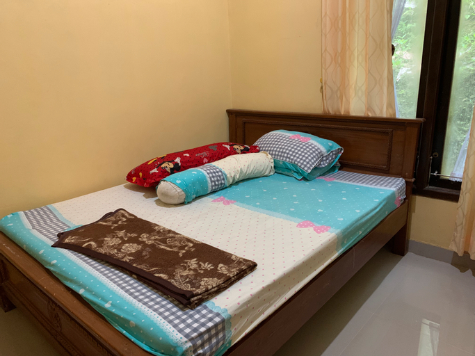Qhudira Homestay Syari’ah by Luxury Degree, Kulon Progo
