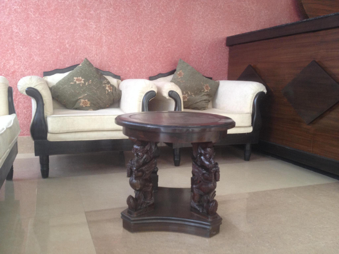 Others 5, De Hotel Veda, Bagmati