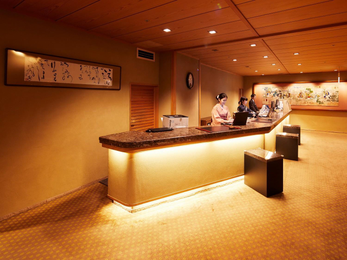 Public Area 3, Yamatoya Honten, Matsuyama
