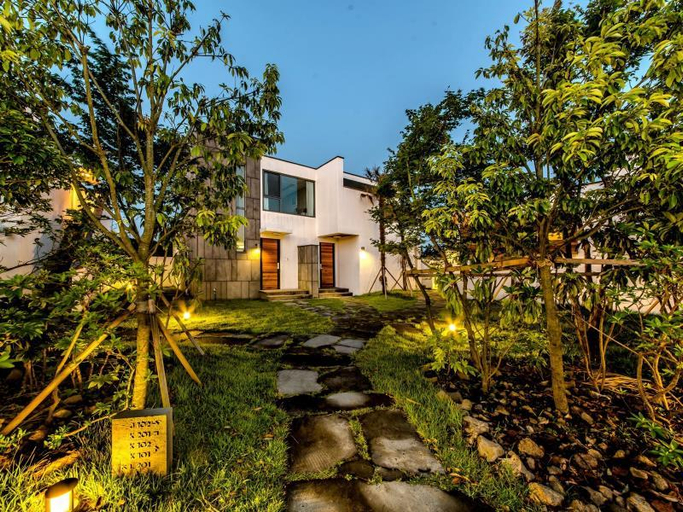 Others 3, The Shimpang Spa and Poolvilla, Seogwipo
