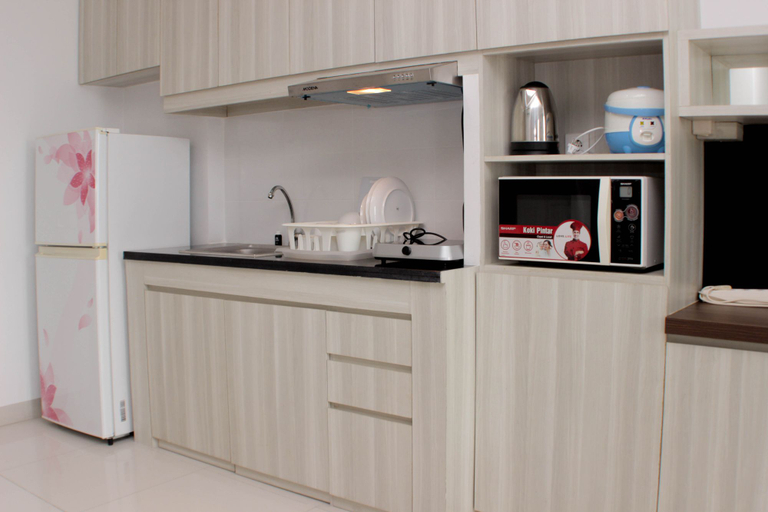 Others 4, Comfortable and Spacious Studio at Azalea Suites Apartment By Travelio, Cikarang
