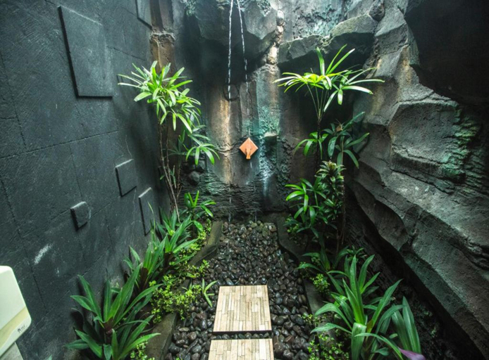 Public Area 2, TRIJAYA Guest House, Buleleng