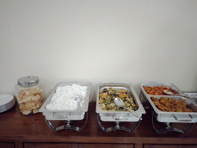 Food & Drinks 5, Hotel Mutiara Lombok, Lombok