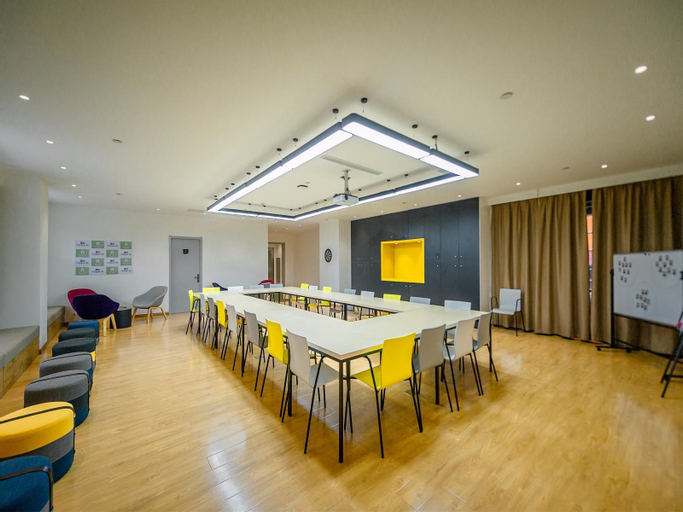 Business Facilities