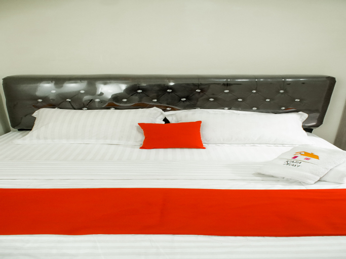 Bedroom 4, Kaza Guest House Syariah Pontianak, Pontianak