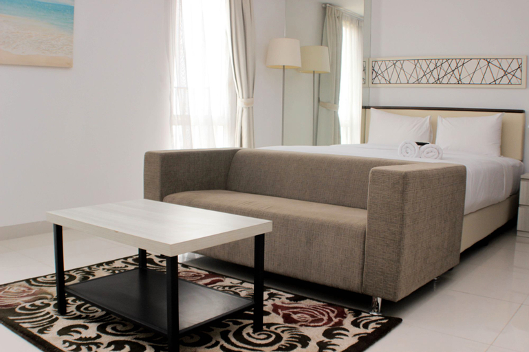 Exterior & Views 2, Comfort and Minimalist Studio at Azalea Suites Apartment By Travelio, Cikarang