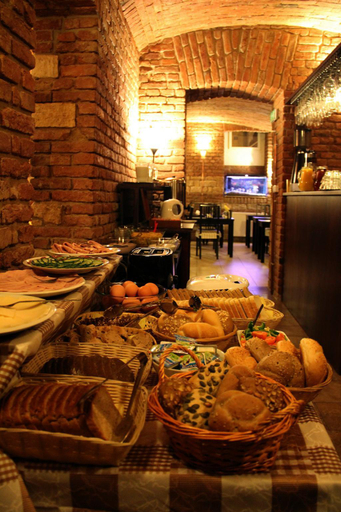 Food & Drinks 5, Hotel Unique, Praha 2