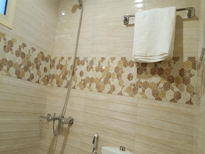 Bathroom 5, Lina Park 2, Dammam