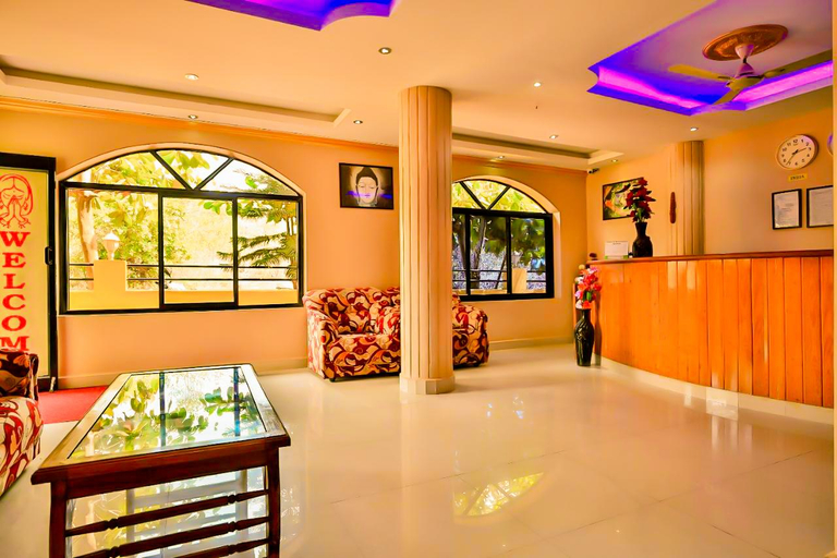 Public Area 2, Ashvem Beach Inn, North Goa