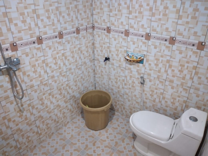 Bathroom 5, Emak Homestay 2, Banyuwangi