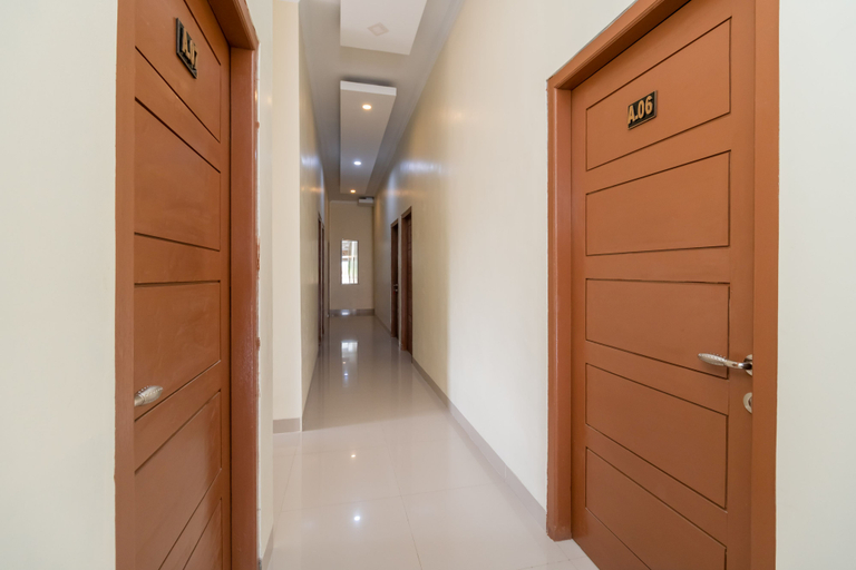 Public Area 3, RedDoorz Syariah @ Jalan Pangeran Antasari 4 Lampung, Bandar Lampung