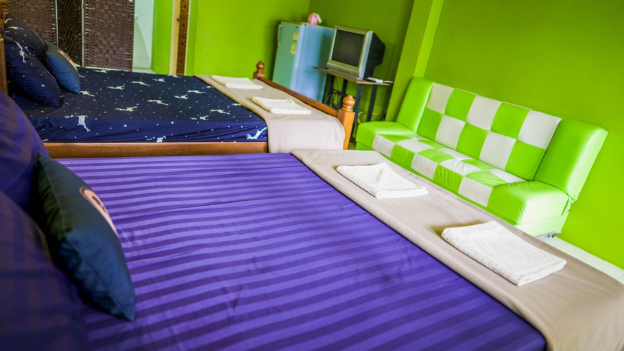 Bedroom 3, RoomQuest Amphawa VaylaSamran, Amphawa