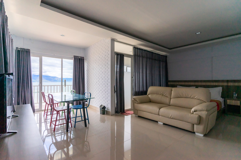 Exterior & Views 4, RedDoorz Plus @ Vantas Hotel Parbaba, Samosir