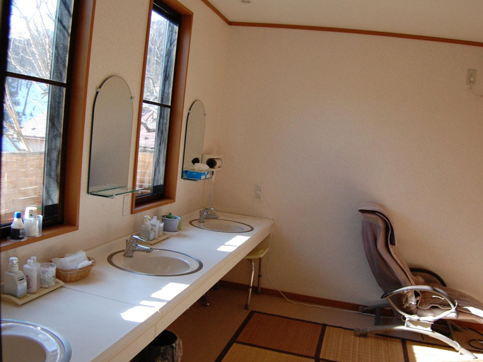 Bathroom 3, Sawatari Onsen Miyataya Ryokan, Nakanojō