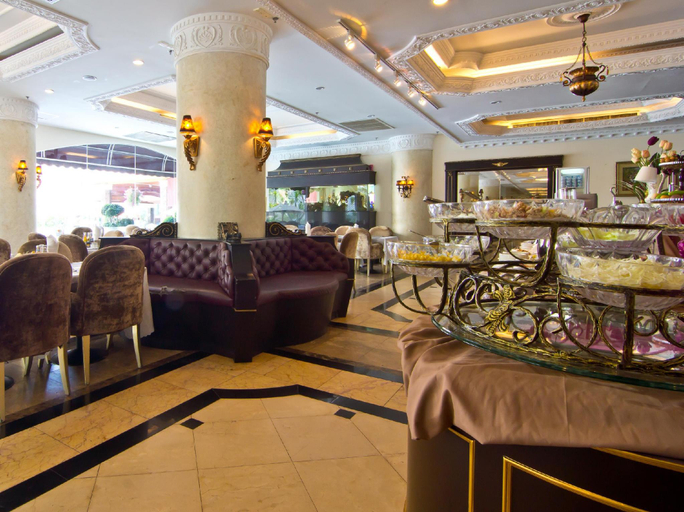 Public Area 2, LK Junior Wing (Metropole), Pattaya