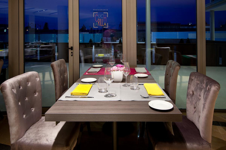 Food & Drinks 4, Mas Monzon Hotel, Huesca