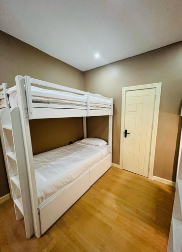 Bedroom 2, Luxury 3BR Villa near SM Batangas City with Pool, Batangas City