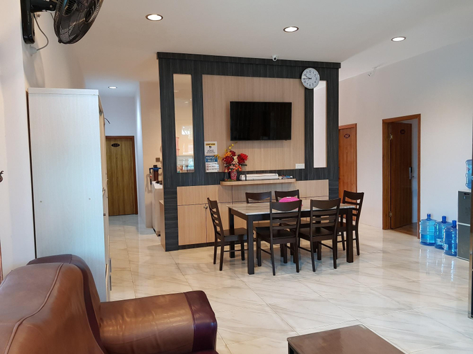 Others 3, Pilly Holiday Home, Labuan