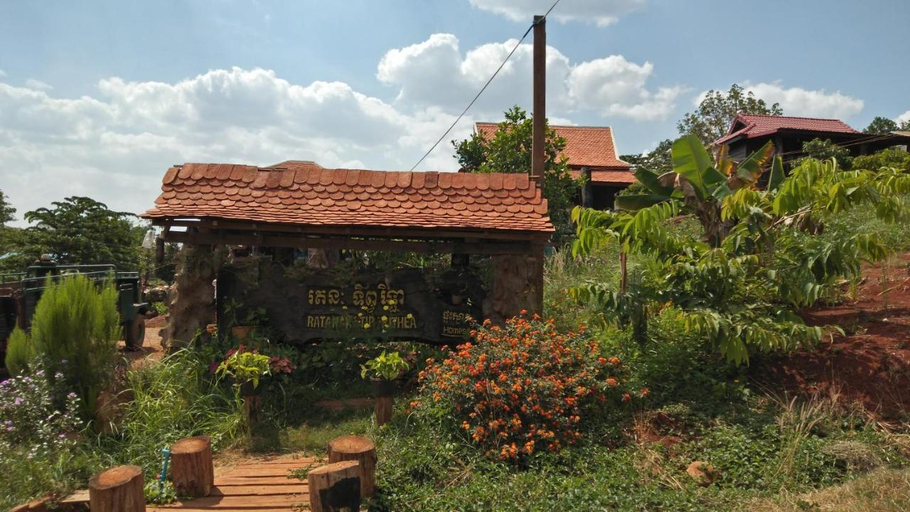 Others 4, Ratanak Tep Rithea homestay, Ban Lung