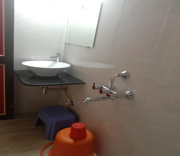 Bathroom 3, Kuber's Residency, Raigarh