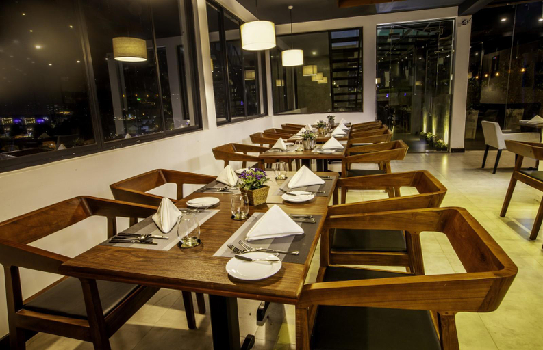 Food & Drinks 5, Sevana City Hotel, K.F.G. & G. Korale