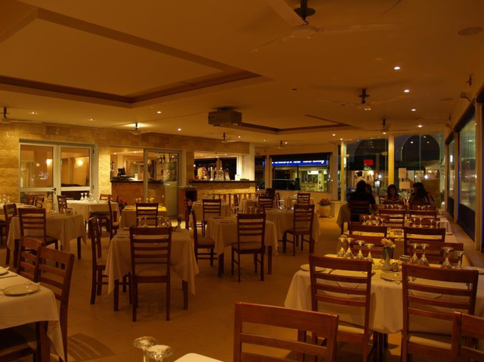 Food & Drinks 5, Daphne Hotel Apartments Cyprus