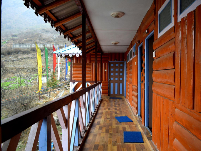 Others, Delight Royal Lachung, North Sikkim