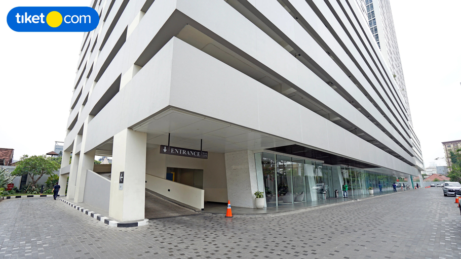 Exterior & Views 3, Menteng Park Apartment Jakarta Pusat, Jakarta Pusat
