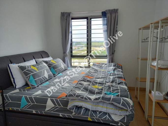 Bedroom 2, DanZaStay@TheOlive - nearby KLIA, Sepang