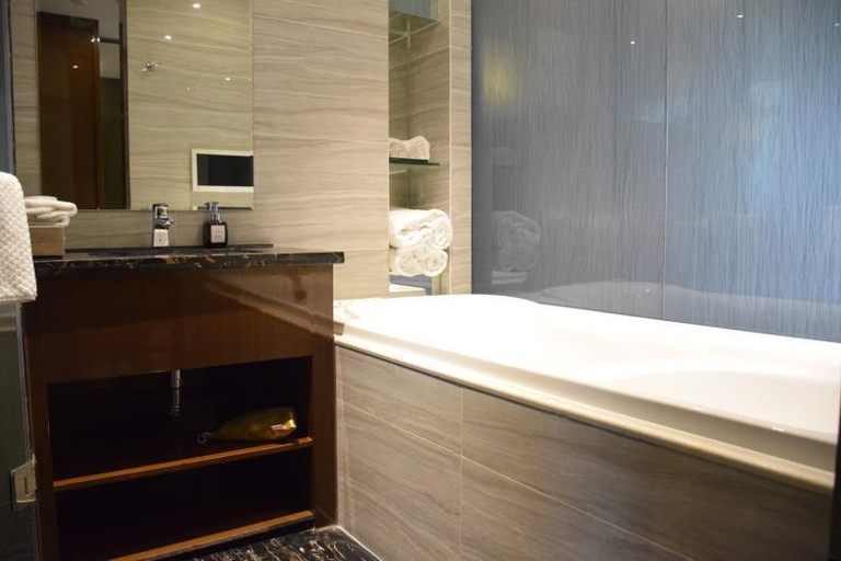 Bathroom 4, Ramada Foshan, Foshan