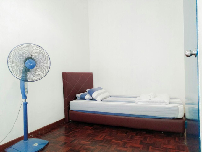 Bedroom 4, Best both affordable & comfortable stay at UA1, KK, Kota Kinabalu