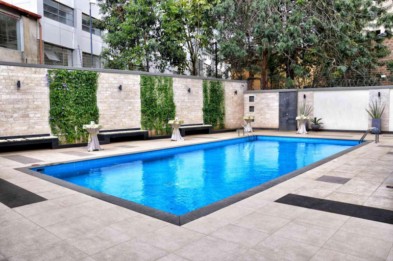 Sport & Beauty 2, The Zehneria By Sarovar Portico India, Westlands
