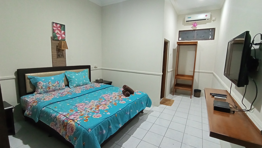 Bedroom 4, Yokima Beach Hotel, Pangandaran