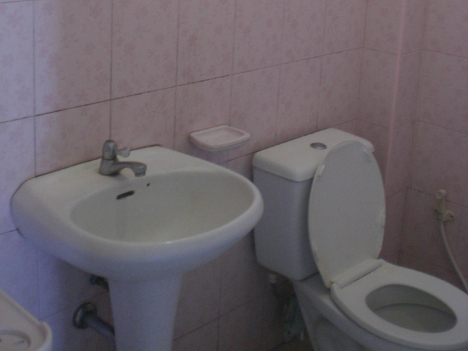 Bathroom, Lanta Orange House, Ko Lanta