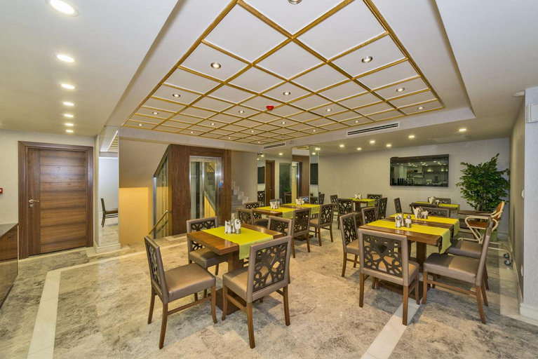 Food & Drinks 5, Darkmen Hotel 2, Fatih